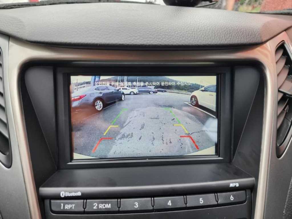 HYUNDAI Grandeur 2012 Blanco - Importación desde Corea - HF Imports Iquique - Foto 18