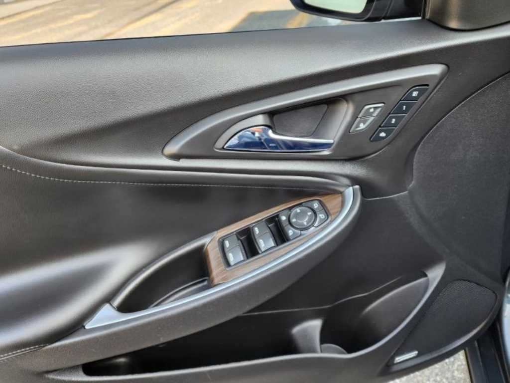 Chevrolet Malibu - Vista 9