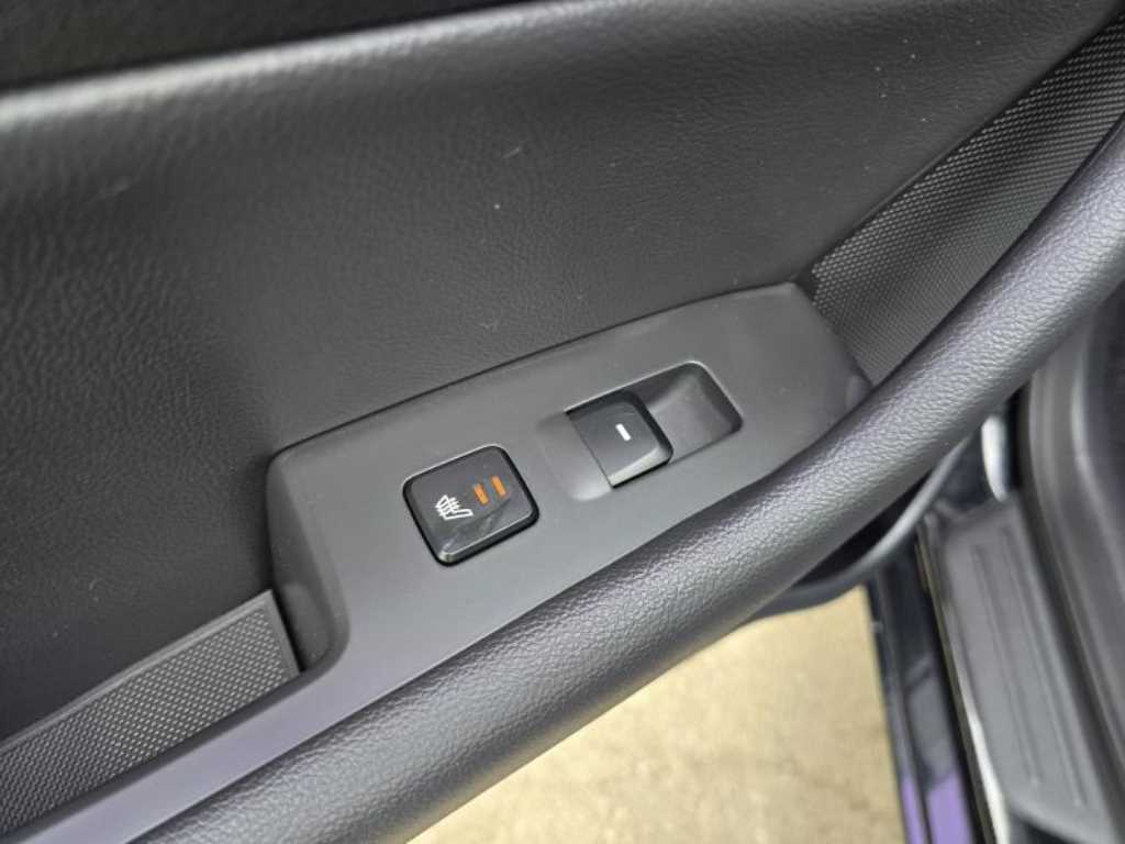 HYUNDAI Sonata - Vista 9