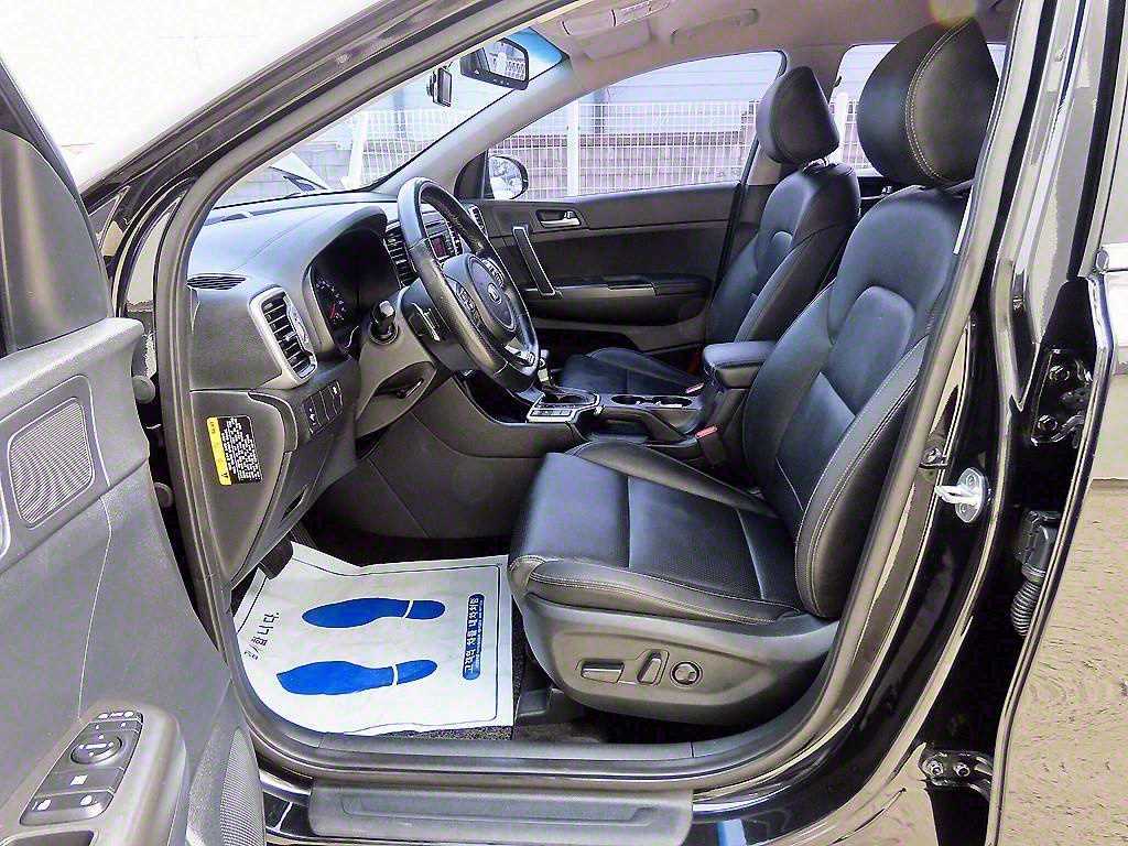 KIA Sportage - Vista 5