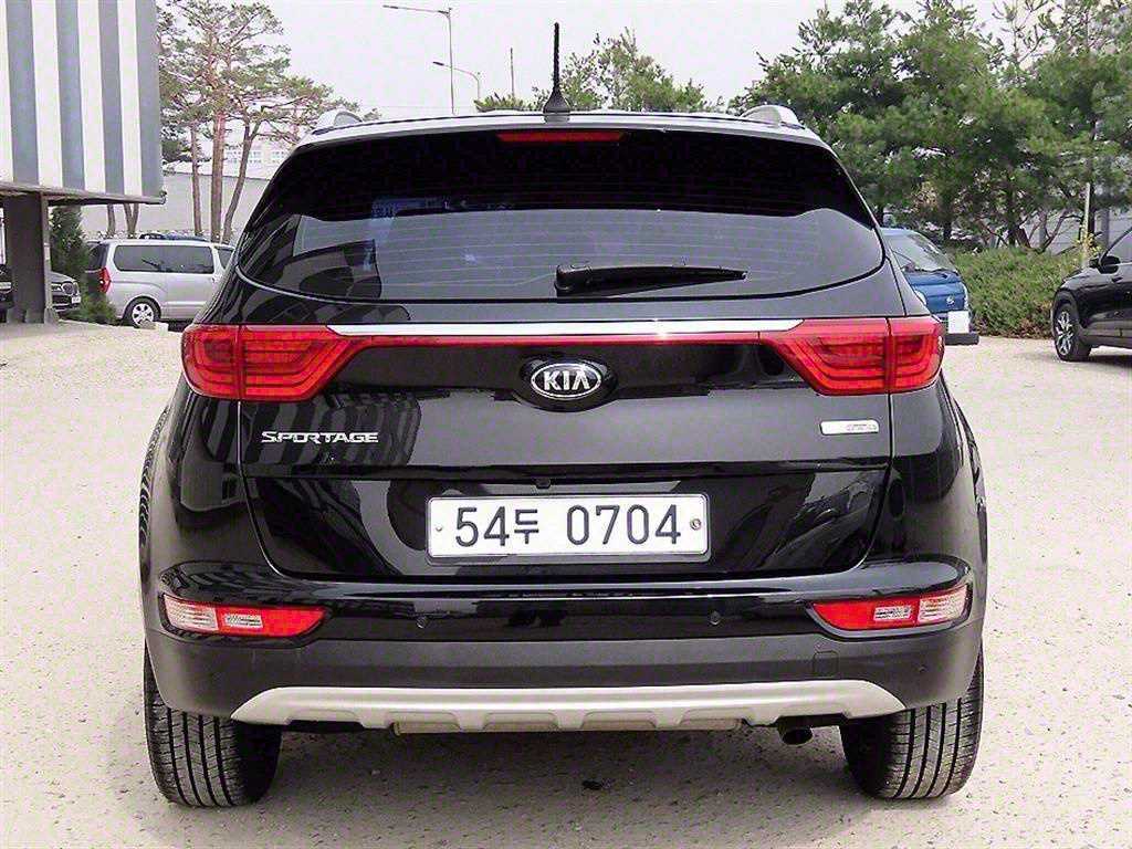 KIA Sportage - Vista 4