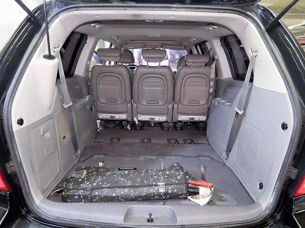 KIA Carnival 2012 Negro - Importación desde Corea - HF Imports Iquique - Foto 17