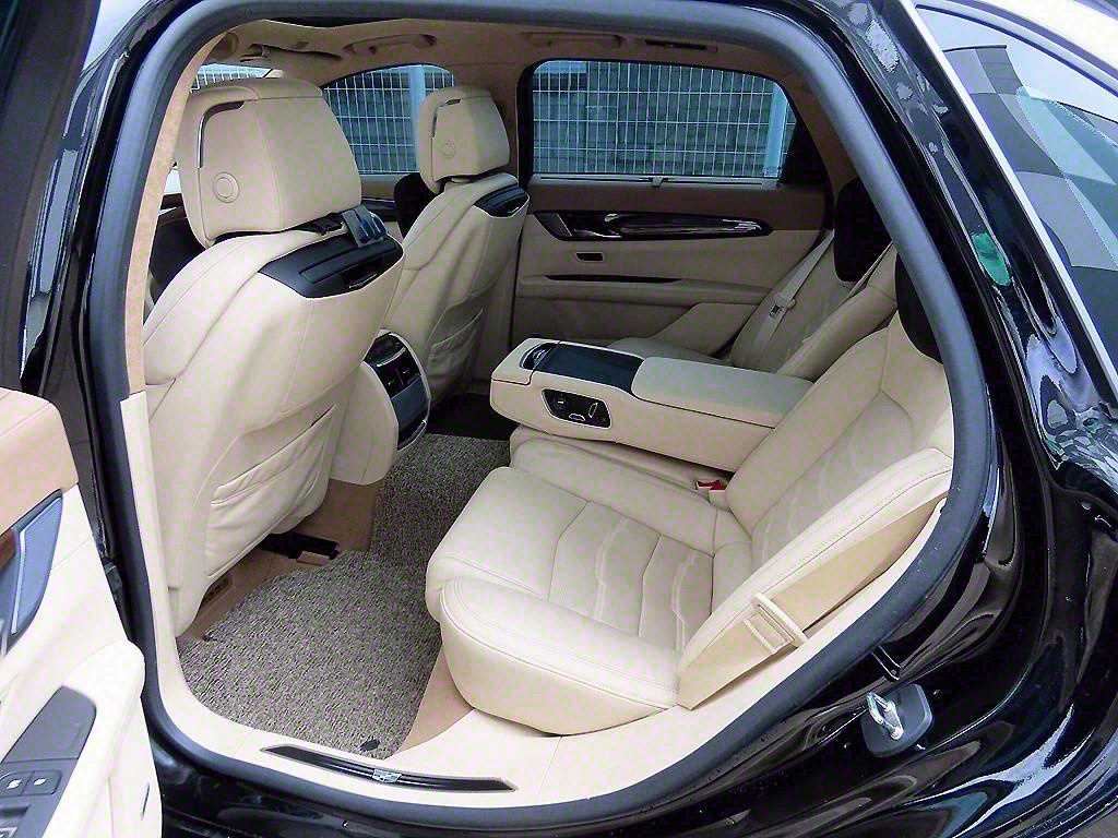 Cadillac CT6 - Vista 6