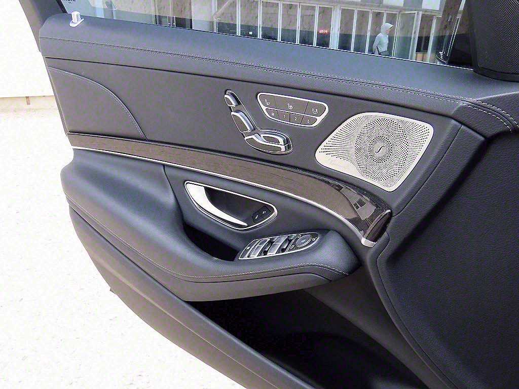 Mercedes Benz S Class - Vista 11