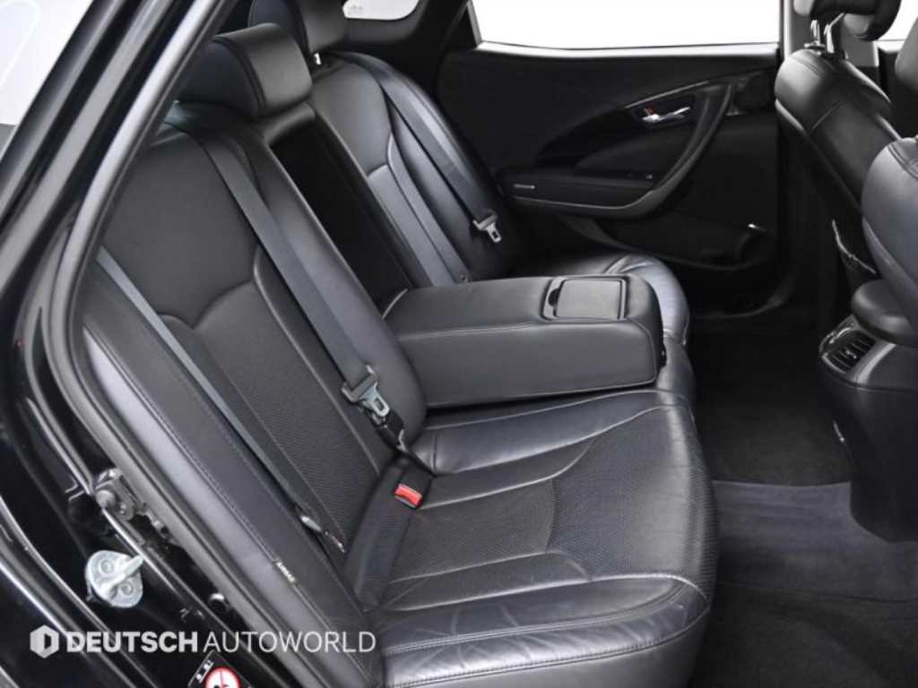 HYUNDAI Grandeur - Vista 12