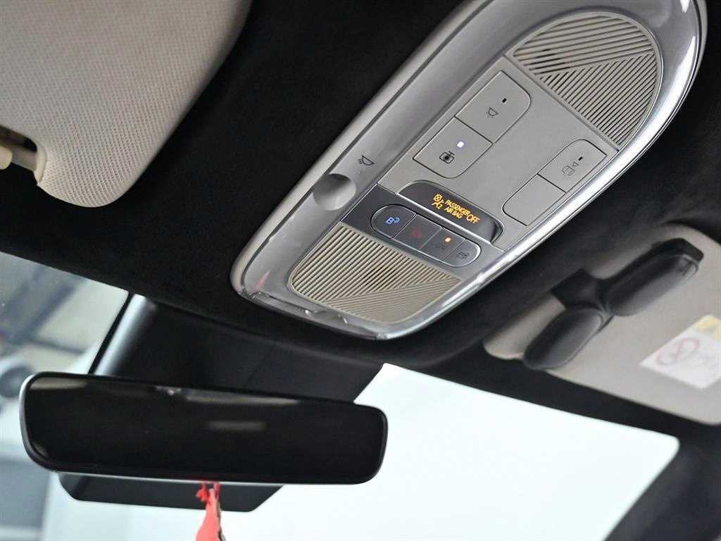 HYUNDAI Ioniq 5 2022 Negro - Importación desde Corea - HF Imports Iquique - Foto 18