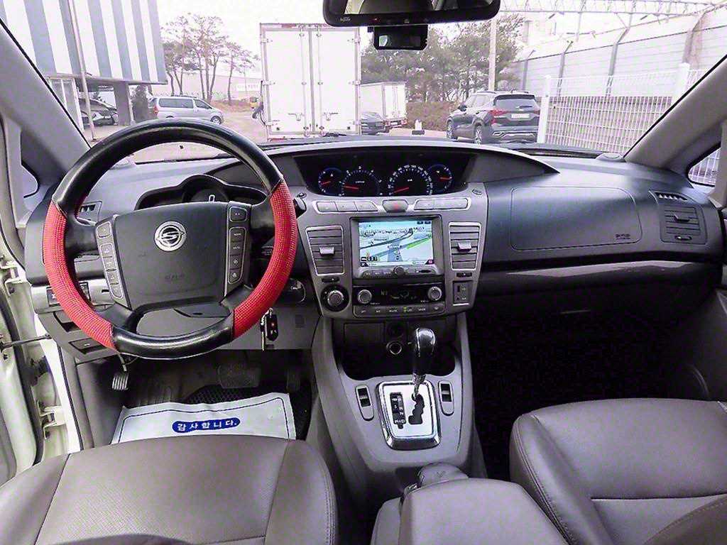 Ssangyong Korando - Vista 7