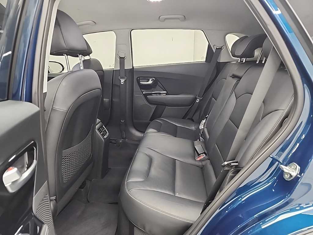 KIA Niro - Vista 12