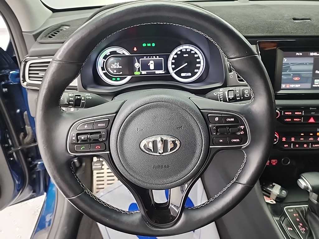 KIA Niro - Vista 9
