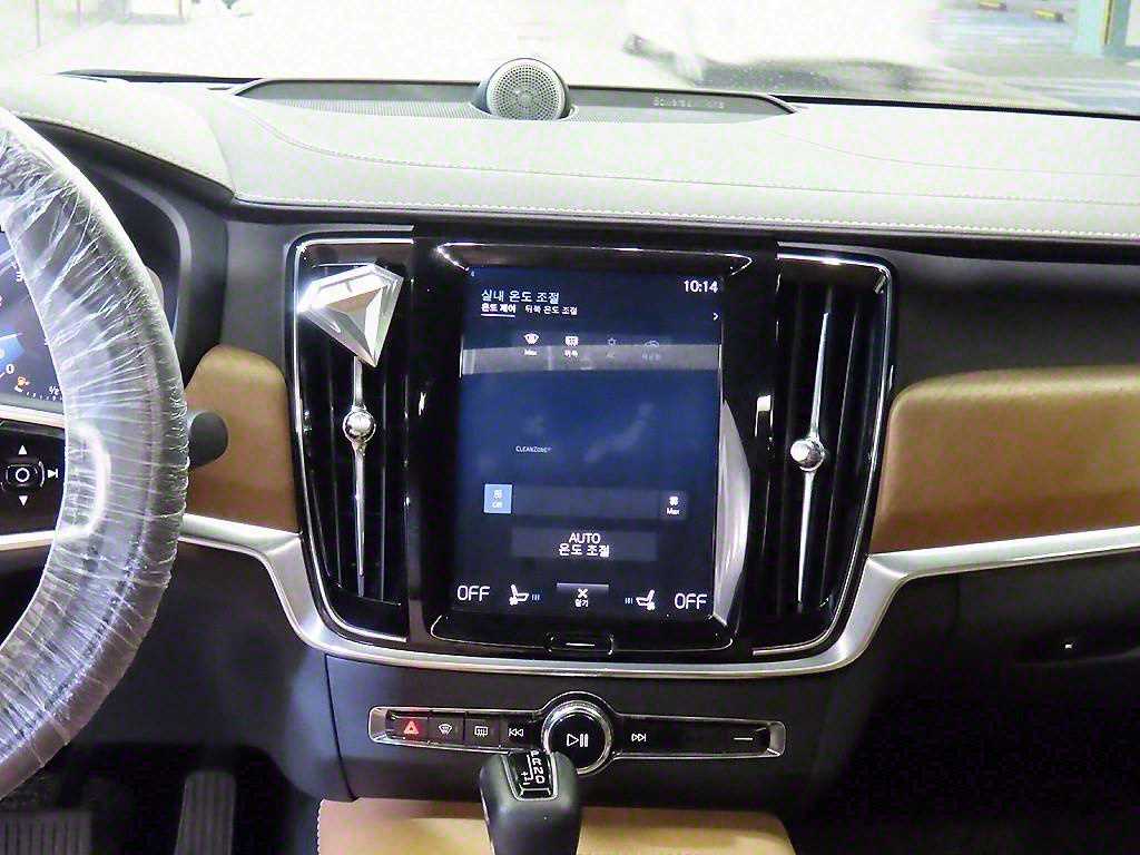 Volvo S90 - Vista 11