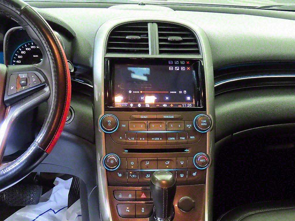 Chevrolet Malibu - Vista 11