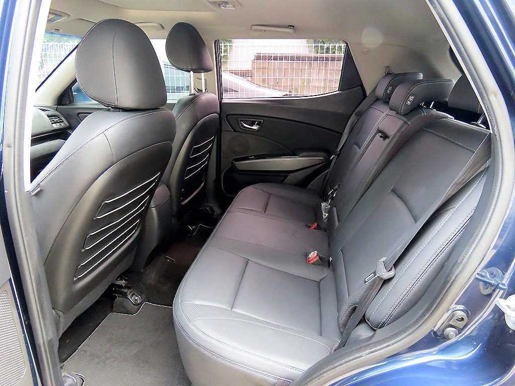 Ssangyong Tivoli - Vista 6