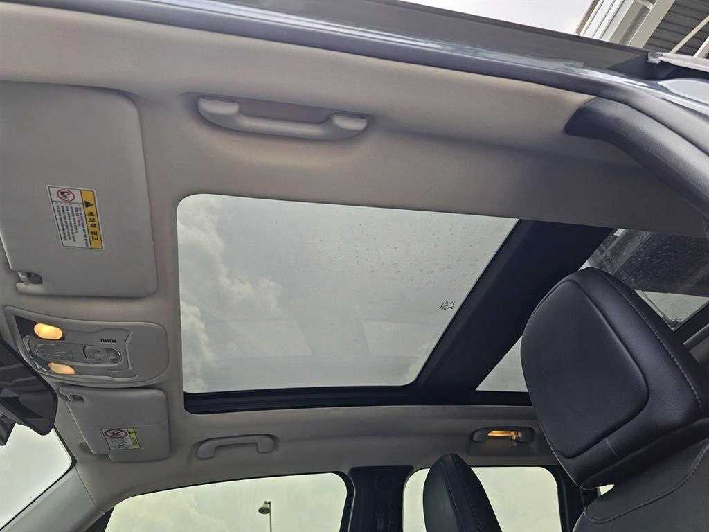 Jeep Renegade 2017 Verde - Importación desde Corea - HF Imports Iquique - Foto 19