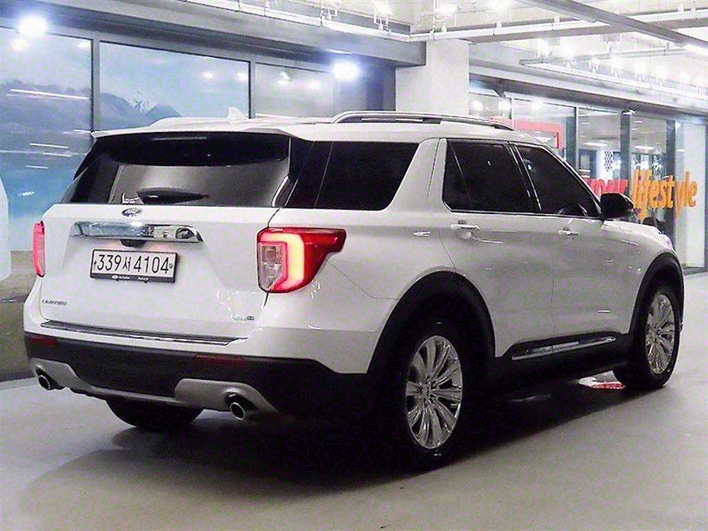 Ford Explorer - Vista 4