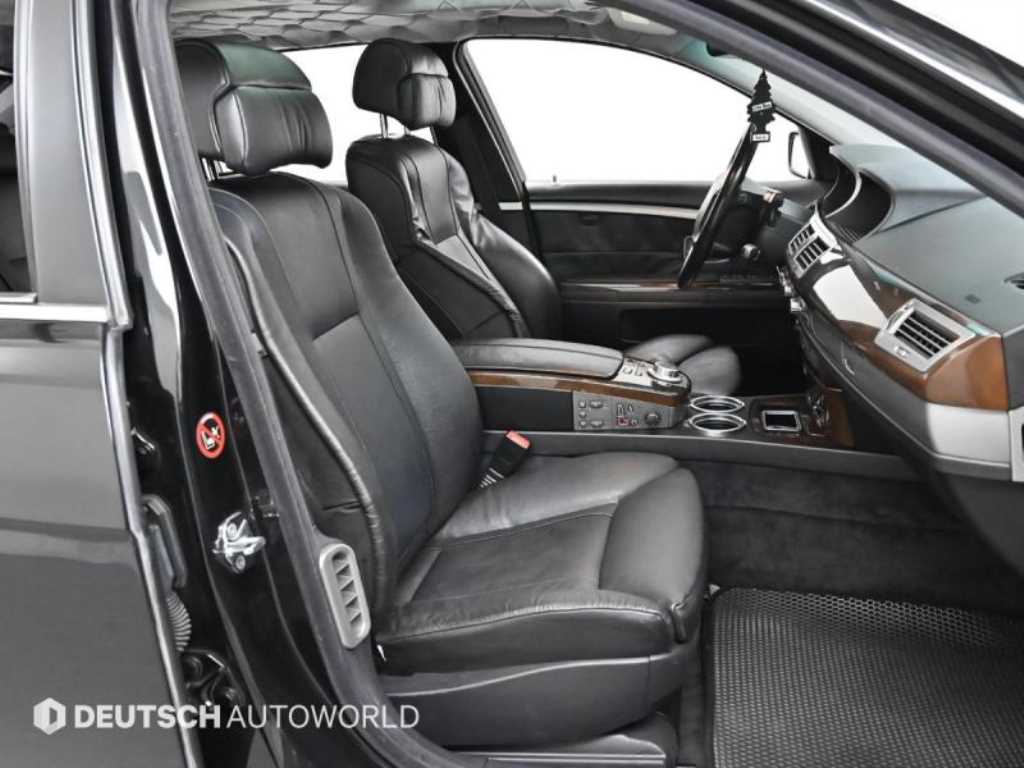 BMW 7 Series - Vista 10