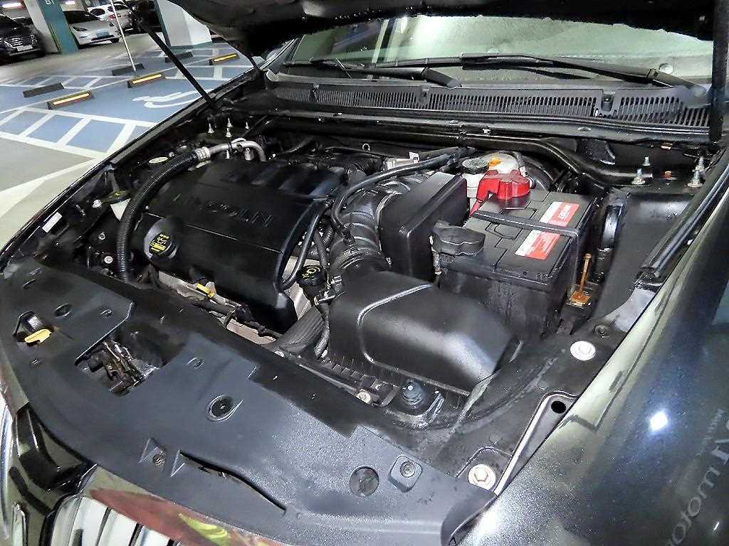 Lincoln MKS 2009 Negro - Importación desde Corea - HF Imports Iquique - Foto 19