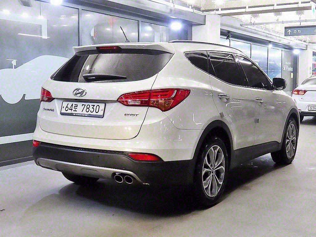 HYUNDAI Santa Fe - Vista 4