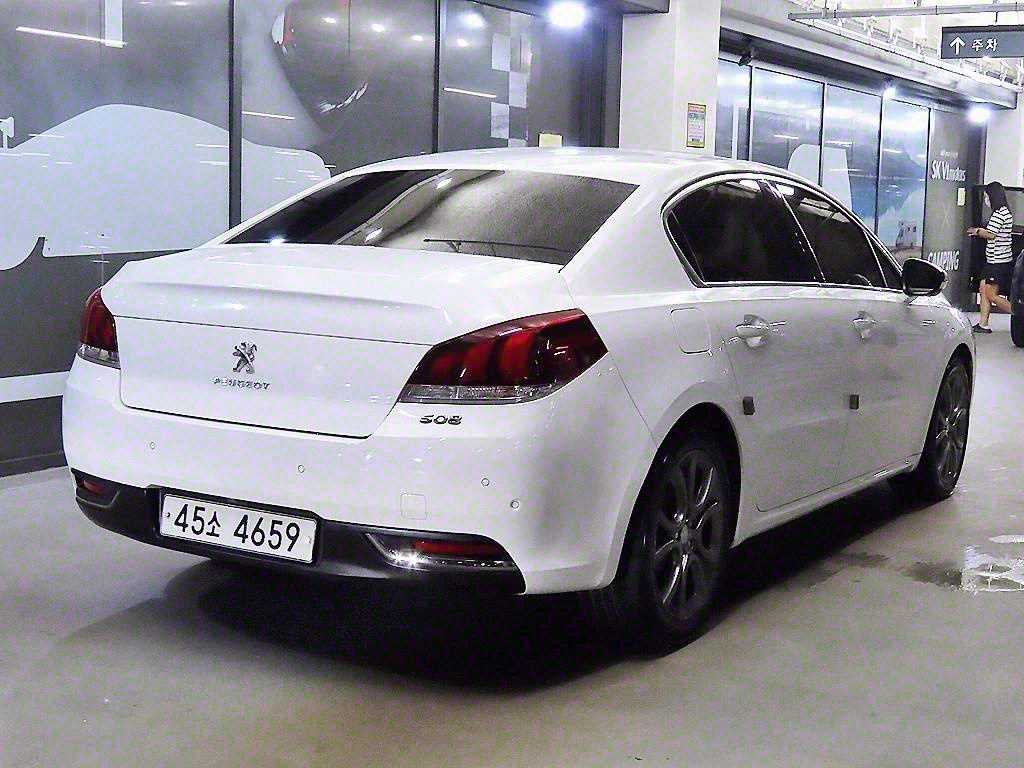 Peugeot 508 - Vista 4