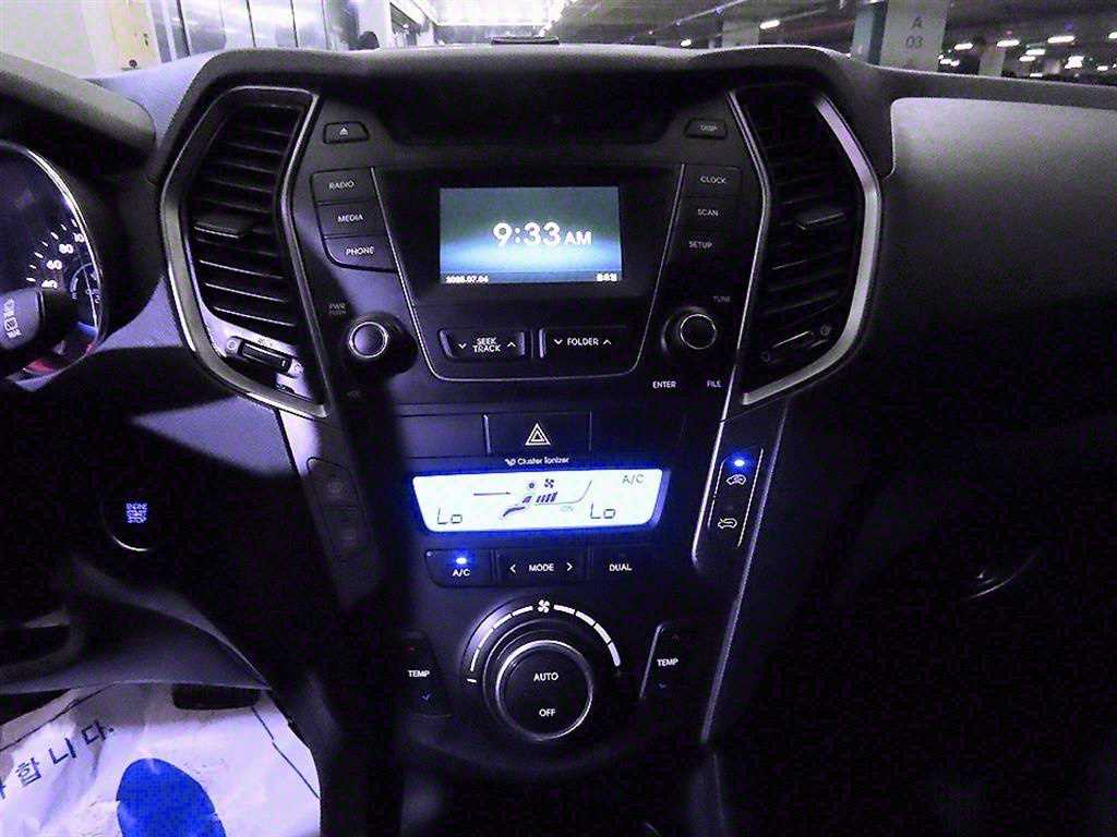 HYUNDAI Santa Fe - Vista 11