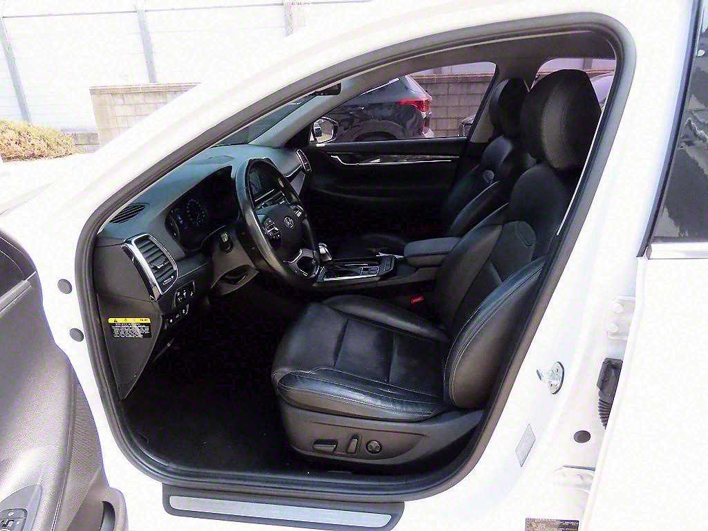 HYUNDAI Grandeur - Vista 5