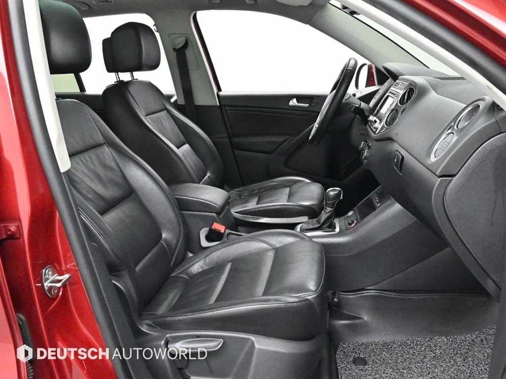 Volkswagen Tiguan - Vista 10