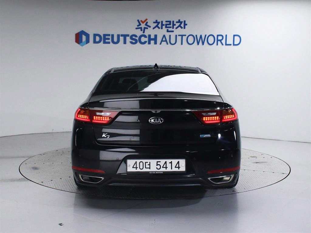 KIA K7 - Vista 4