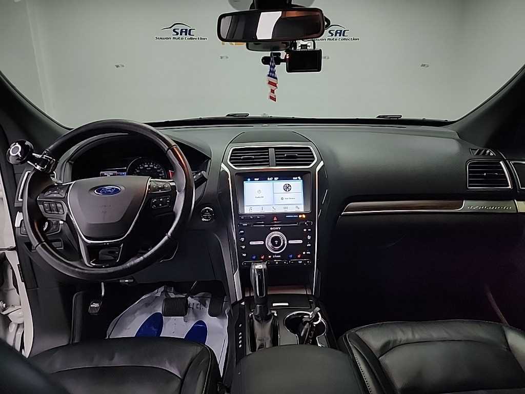 Ford Explorer - Vista 7