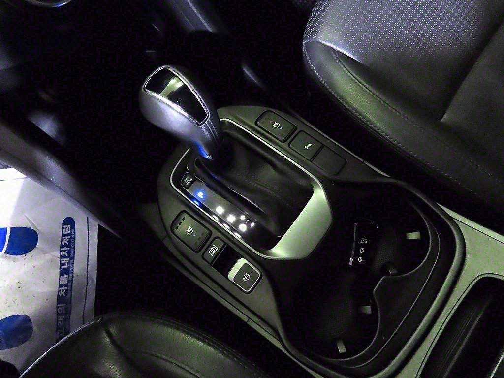 HYUNDAI Santa Fe - Vista 12