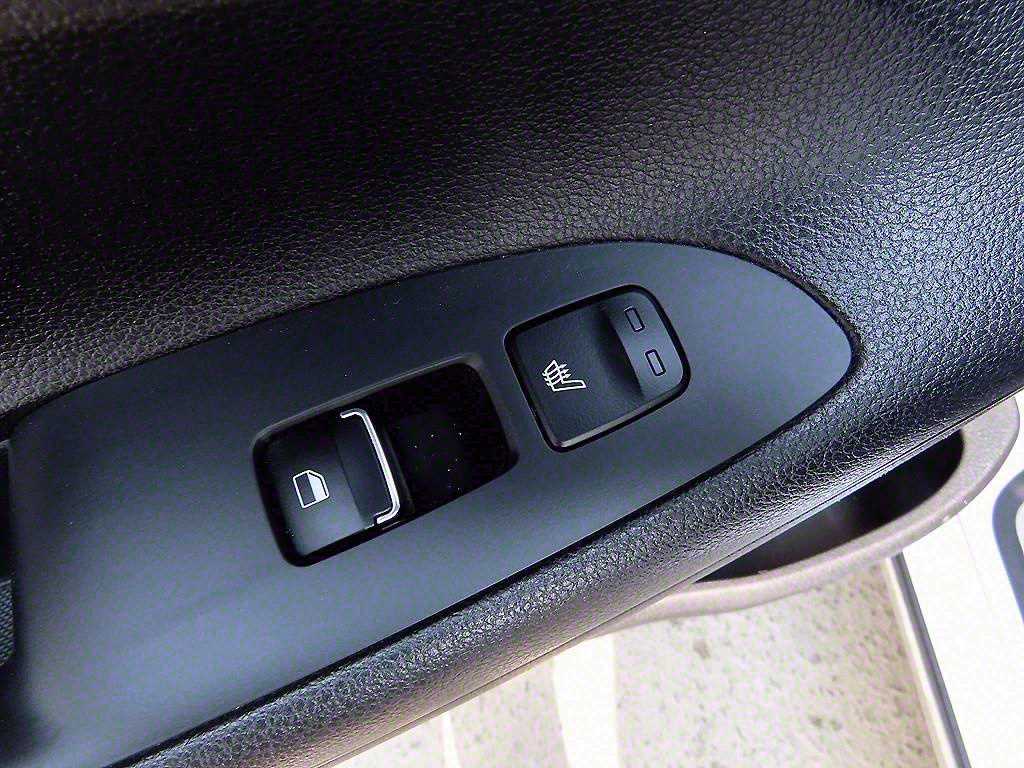 HYUNDAI Grandeur 2018 Blanco - Importación desde Corea - HF Imports Iquique - Foto 16