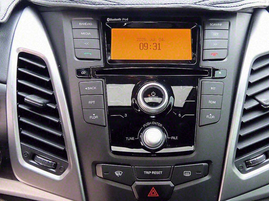 Ssangyong Korando 2015 Blanco - Importación desde Corea - HF Imports Iquique - Foto 13