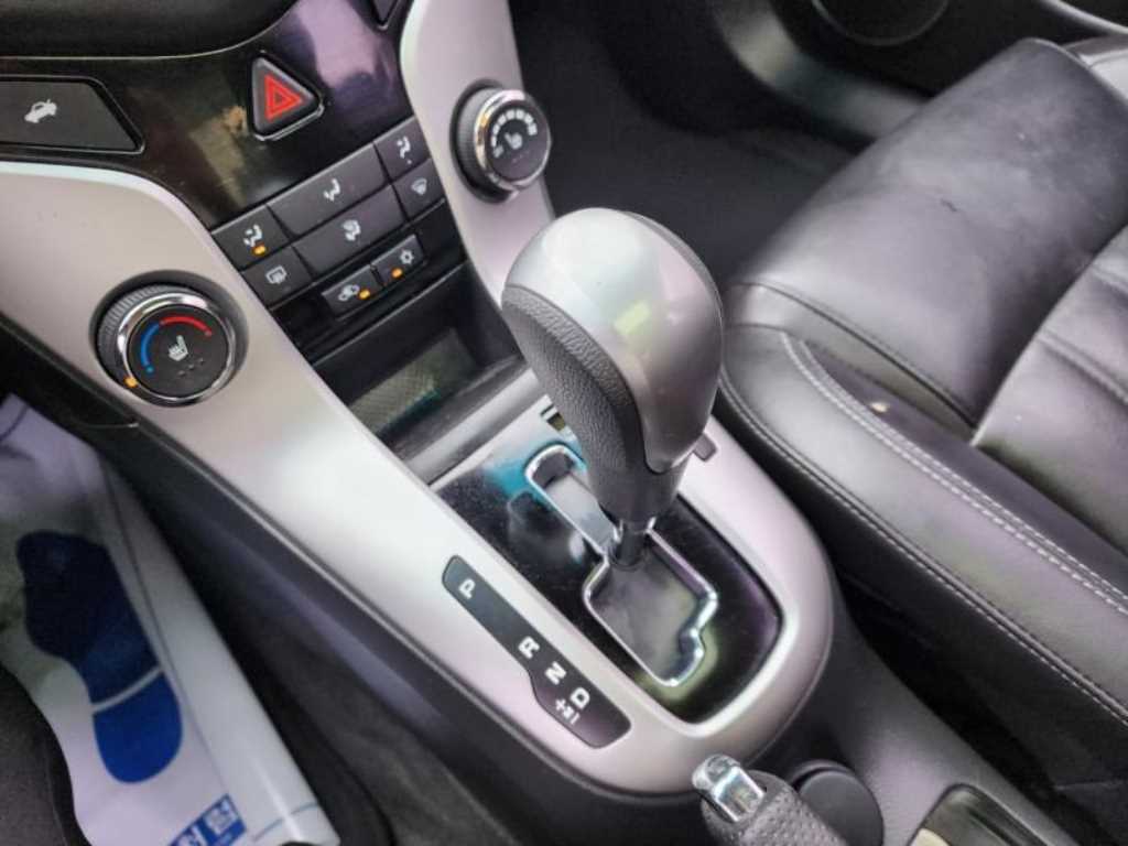 Chevrolet Cruise 2016 Negro - Importación desde Corea - HF Imports Iquique - Foto 19