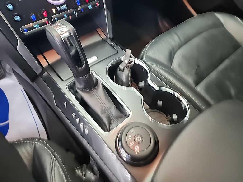 Ford Explorer - Vista 8