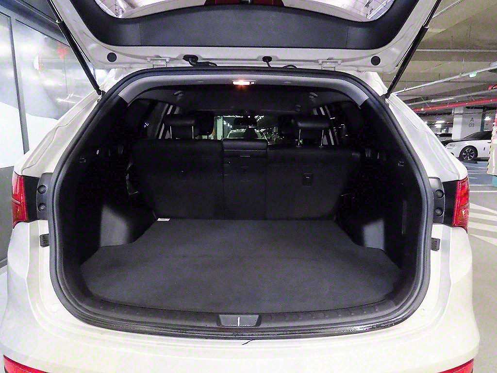 HYUNDAI Santa Fe 2013 the color of pearl - Importación desde Corea - HF Imports Iquique - Foto 18