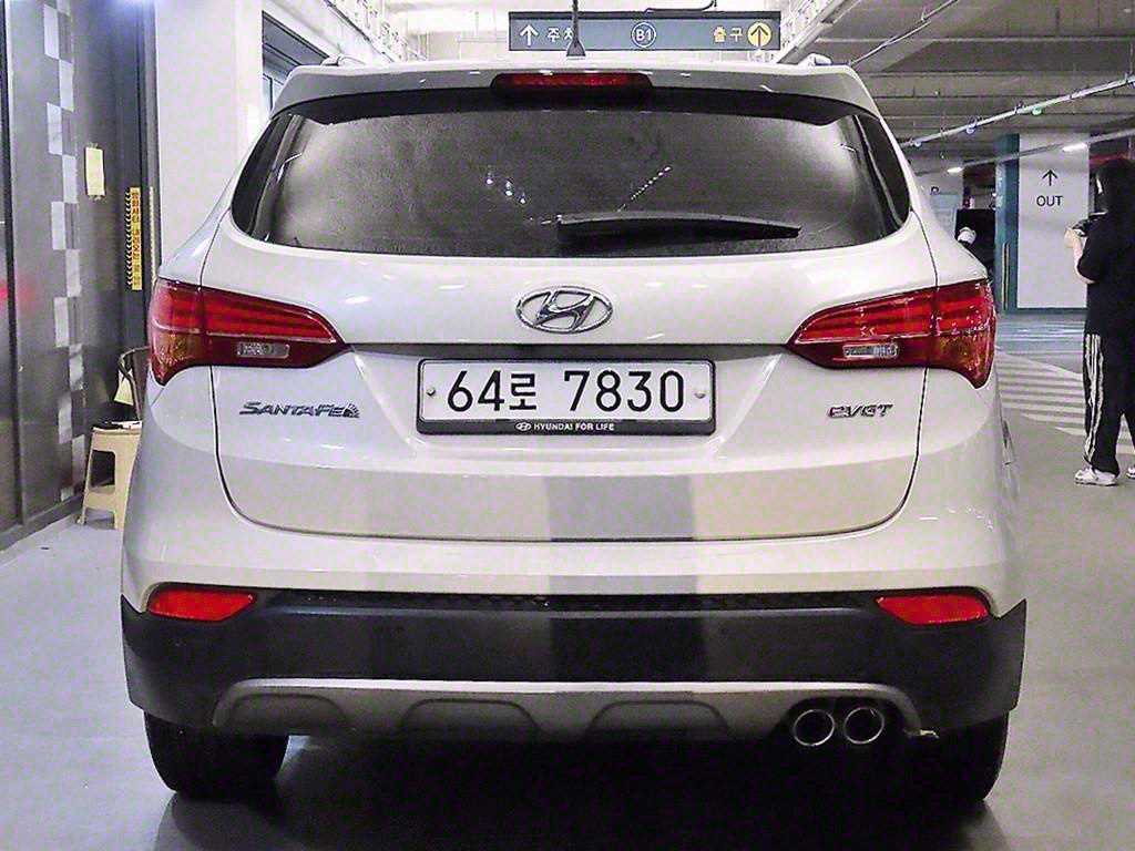 HYUNDAI Santa Fe - Vista 5