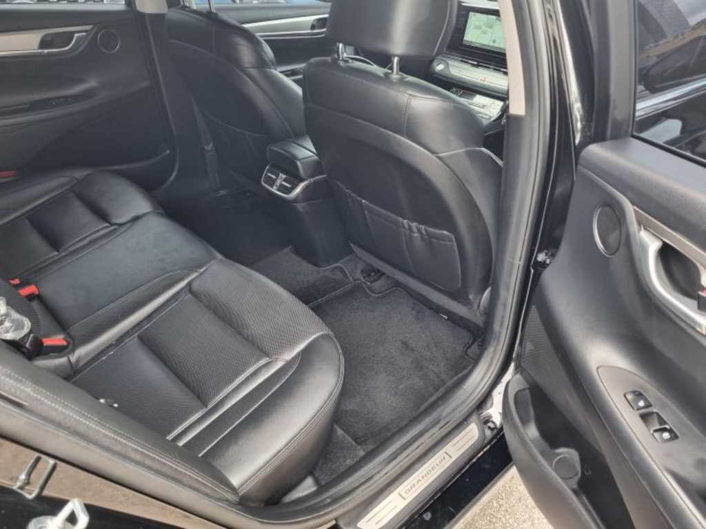 HYUNDAI Grandeur 2021 Negro - Importación desde Corea - HF Imports Iquique - Foto 16