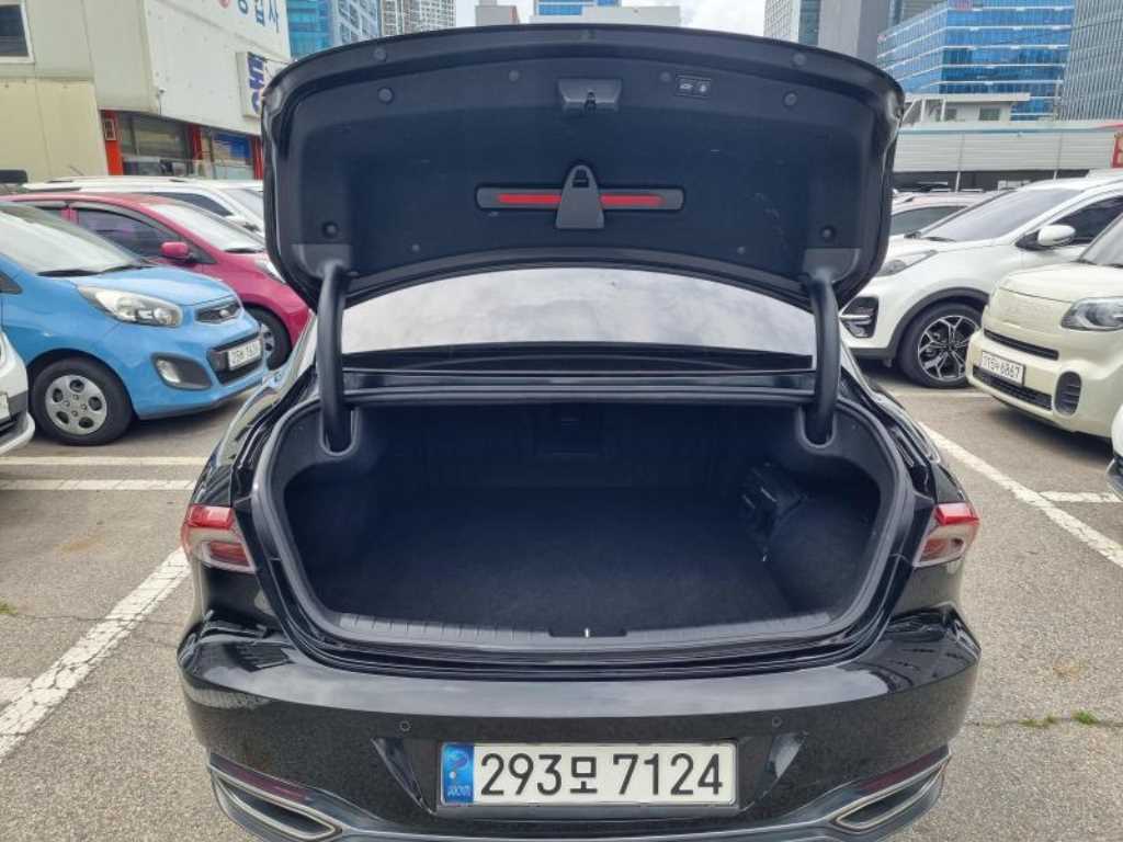 HYUNDAI Grandeur 2021 Negro - Importación desde Corea - HF Imports Iquique - Foto 18