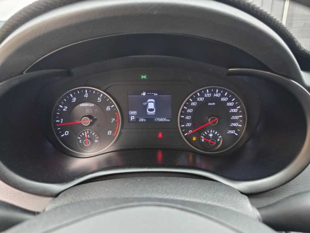 KIA Stinger 2018 Blanco - Importación desde Corea - HF Imports Iquique - Foto 13