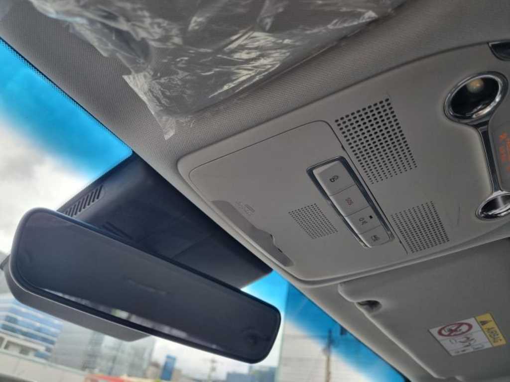 HYUNDAI Grandeur - Vista 12