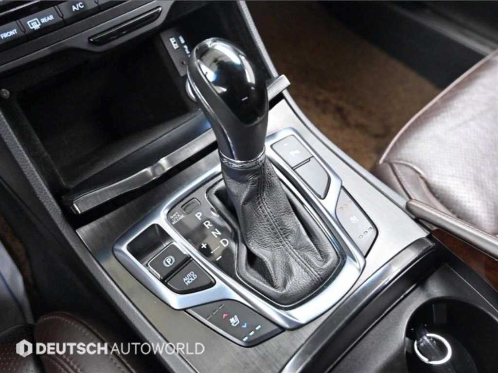 HYUNDAI Grandeur - Vista 9