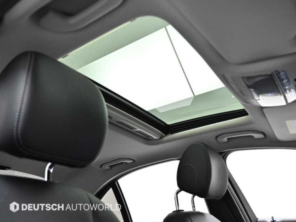 Mercedes Benz C Class - Vista 7