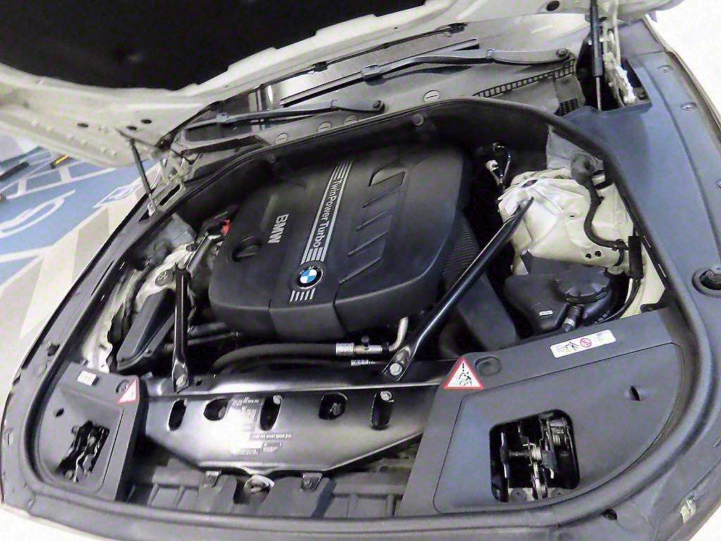 BMW Gran Turismo 2013 Blanco - Importación desde Corea - HF Imports Iquique - Foto 19