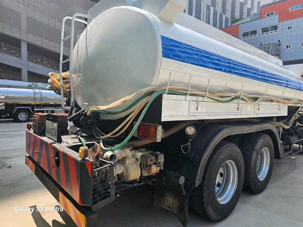 medium and large cargo Rory - Vista 5