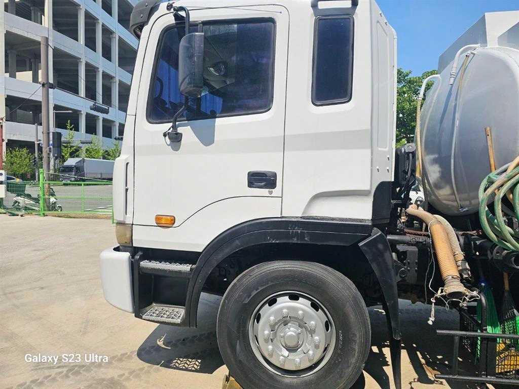 medium and large cargo Rory - Vista 10