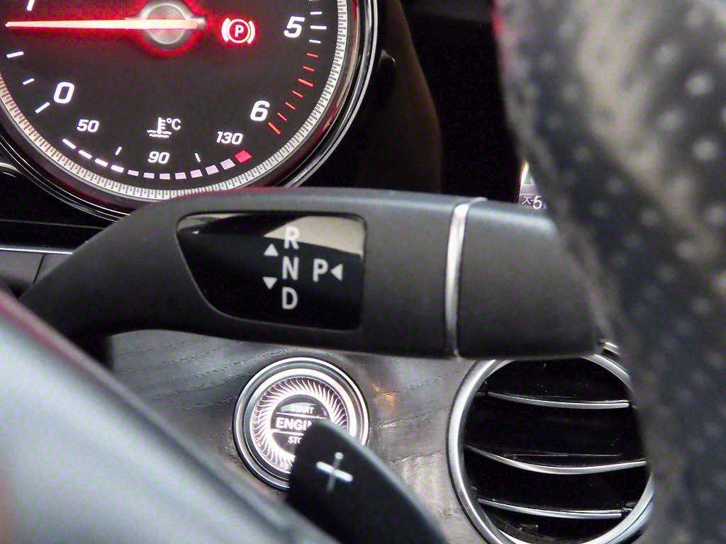 Mercedes Benz E class - Vista 11