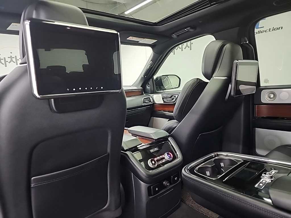 Lincoln Navigator 2021 Negro - Importación desde Corea - HF Imports Iquique - Foto 14