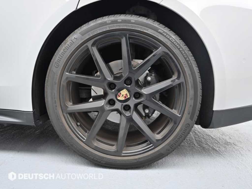 Porsche Panamera - Vista 5