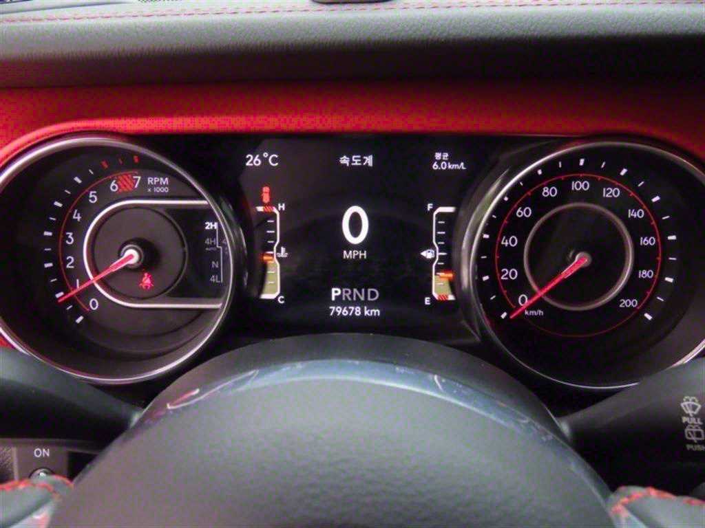 Jeep Wrangler - Vista 5