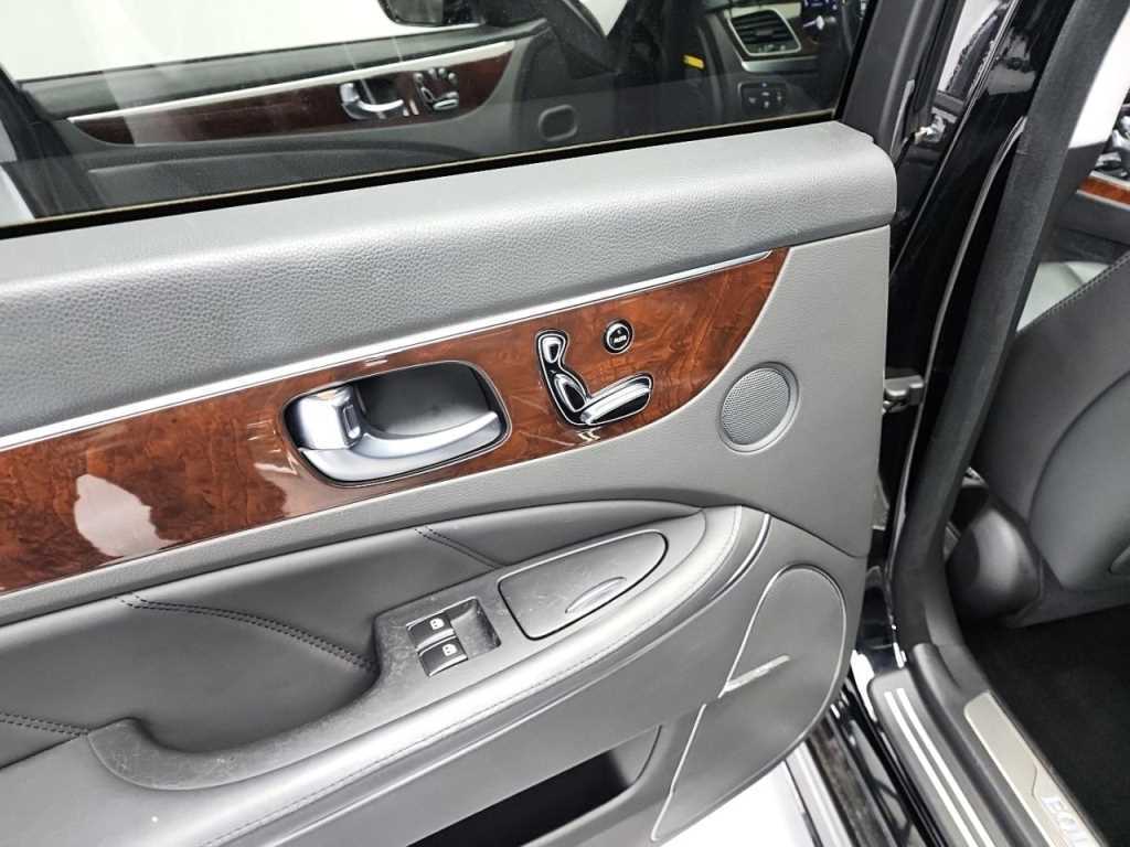 HYUNDAI Equus 2014 Negro - Importación desde Corea - HF Imports Iquique - Foto 15