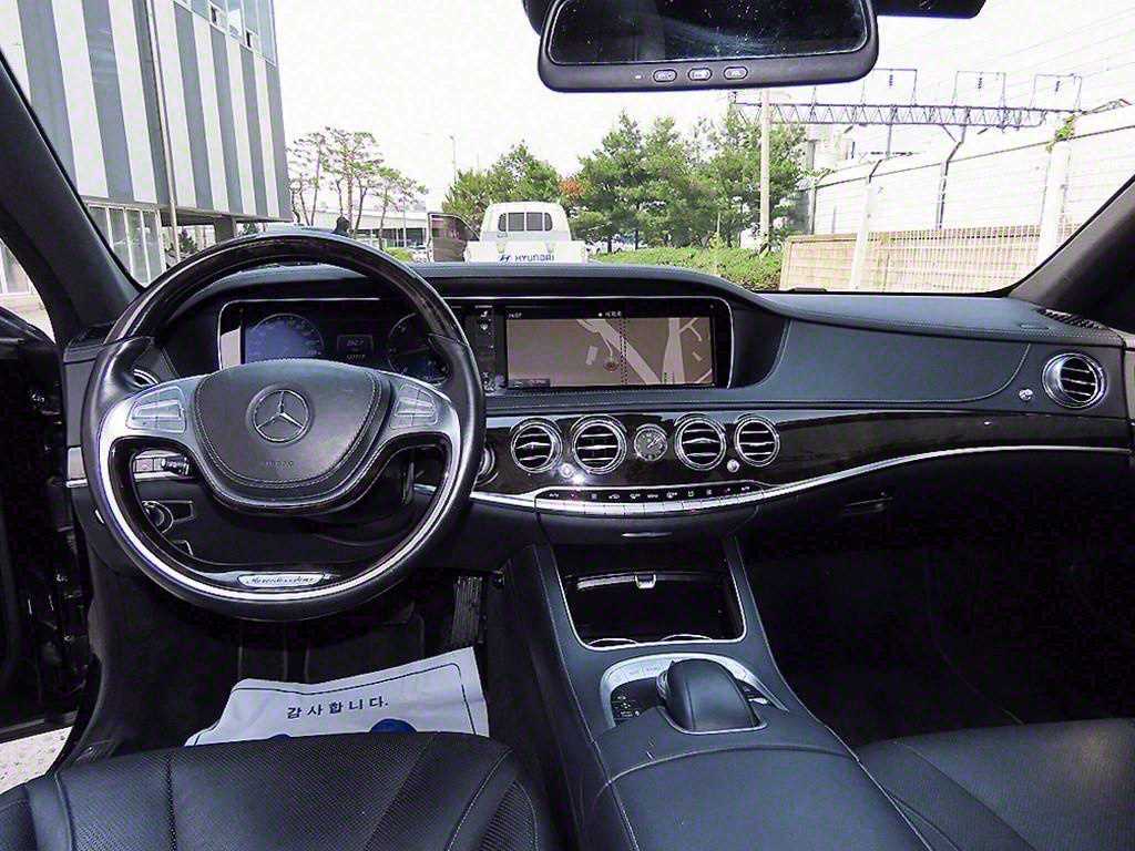 Mercedes Benz S Class - Vista 7