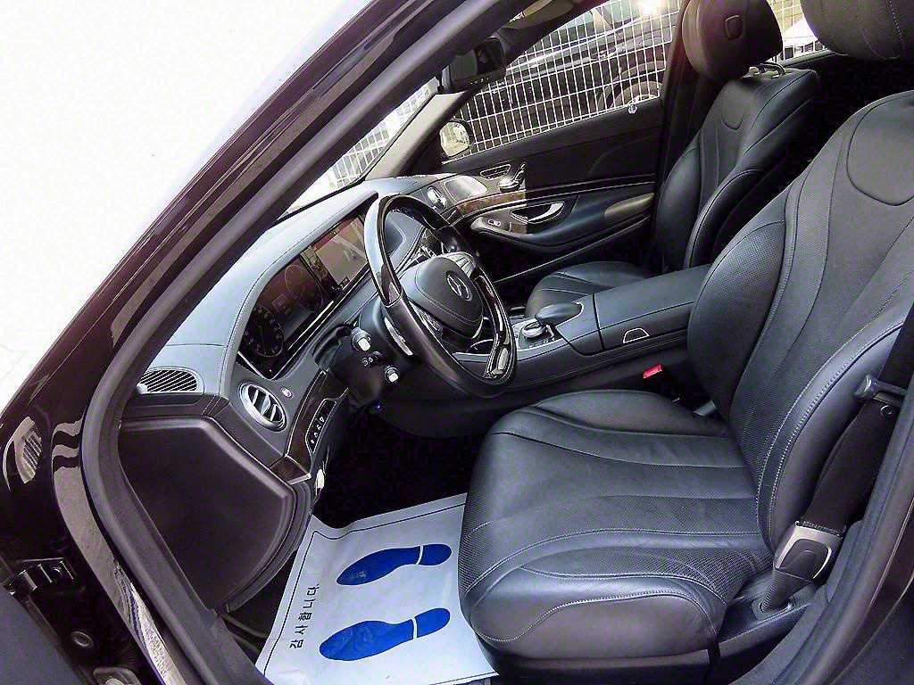 Mercedes Benz S Class - Vista 5